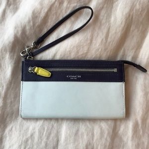Coach Wallet / Wristlet